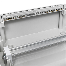 бокс пластиковый навесной EKF ux65-24-n Unix65 - особенности конструкции