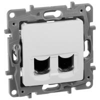 купить Этика белый розетка RJ45 скрытая 2-ая  Кат.5е в Иванове Этика белый розетка RJ45 скрытая 2-ая  Кат.5е