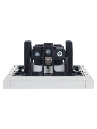 Фортепиано белый розетка скрытая 1-мест заземление шторки IP20 