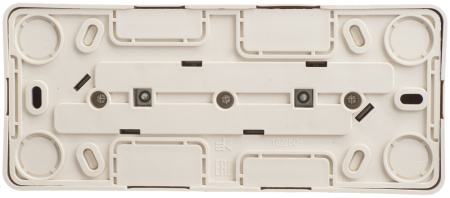 купить Этюд кремовый розетка открытая 3-мест шторки IP20  в Иванове Этюд кремовый розетка открытая 3-мест шторки IP20