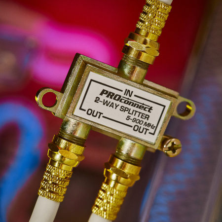 купить Делитель TVх2 5-900МГц  +3F-разъема в Иванове Делитель TVх2 5-900МГц  +3F-разъема