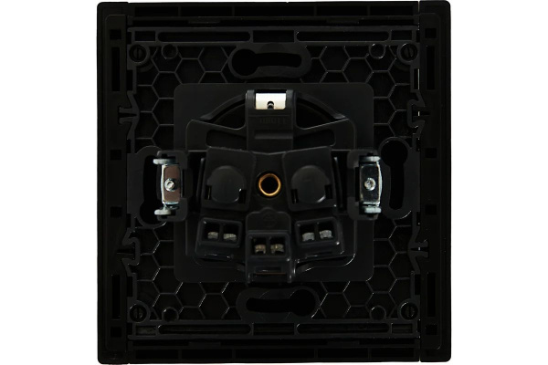 купить Фортепиано черный механизм розетки скрытая 1-мест заземление IP20  в Иванове Фортепиано черный механизм розетки скрытая 1-мест заземление IP20