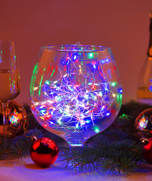 купить Гирлянда нить 10м мультицвет 100свд с контроллером IP20 серебро провод статич.свечение в Иванове Гирлянда нить 10м мультицвет 100свд с контроллером IP20 серебро провод статич.свечение