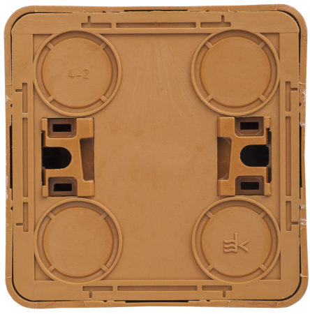 Этюд бук розетка открытая 1-мест заземление шторки IP20 