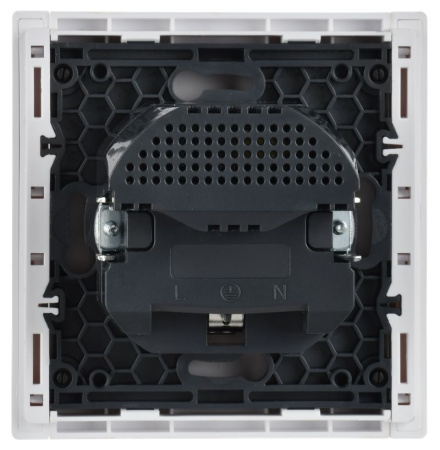 купить Фортепиано белый розетка скрытая 1-мест заземление шторки USB А+А IP20  в Иванове Фортепиано белый розетка скрытая 1-мест заземление шторки USB А+А IP20